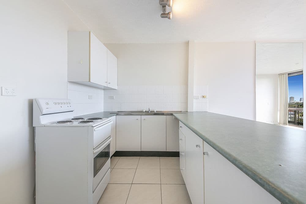 11 Fairway Drive, Clear Island Waters QLD 4226, Clear Island Waters - Thumbnail 6