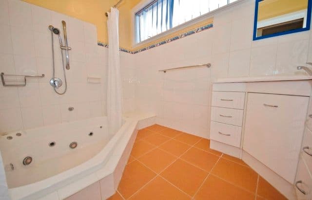 6 Chungon Crescent, SOUTH LAUNCESTON TAS 7249, South Launceston - Thumbnail 4