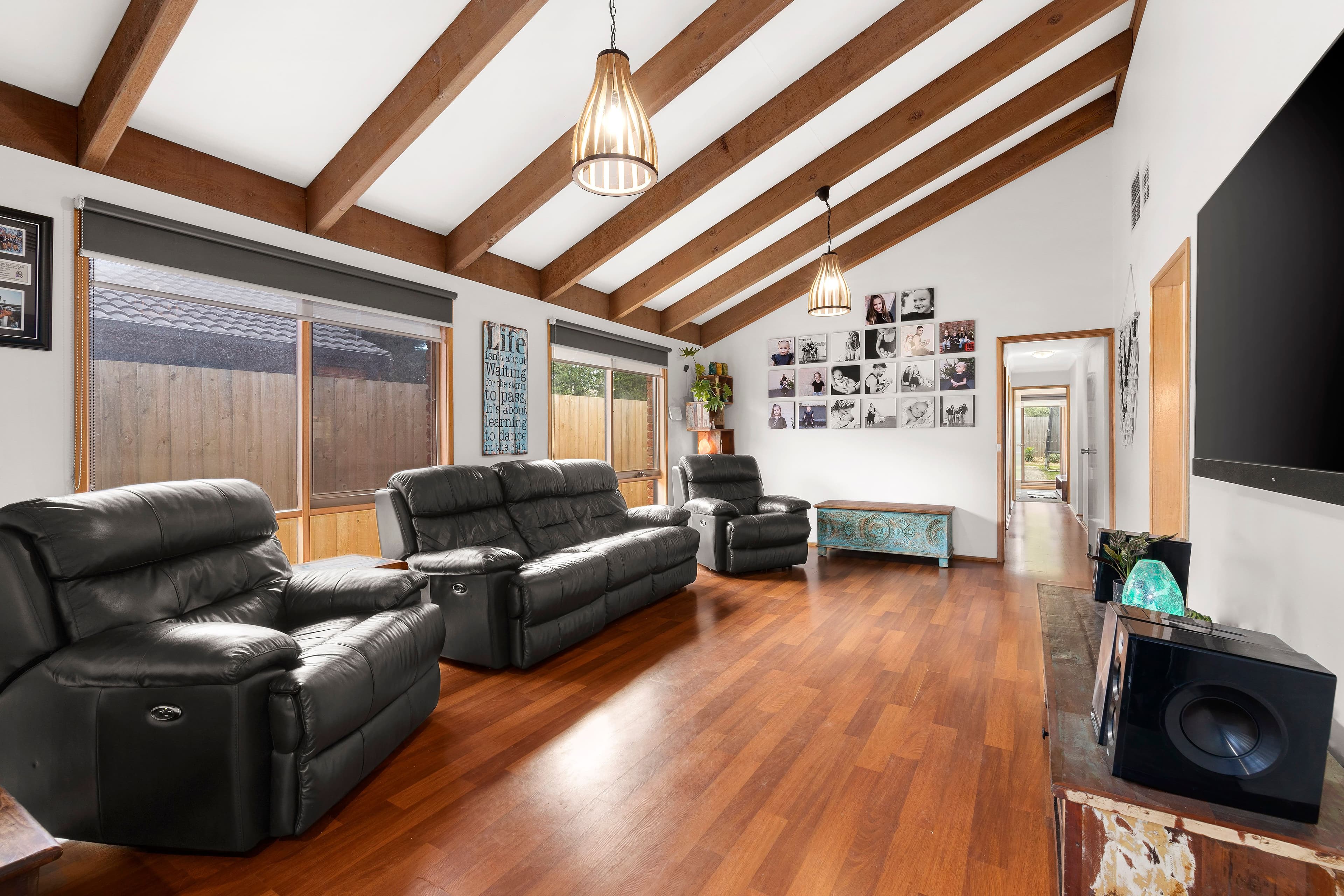 9 Royston Close, Mill Park VIC 3082, Mill Park - Thumbnail 4