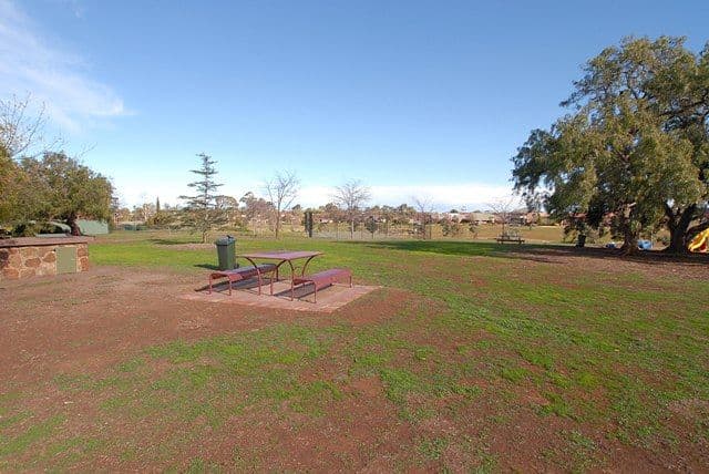 2 Elm Court, WYNDHAM VALE VIC 3024, Wyndham Vale - Thumbnail 7