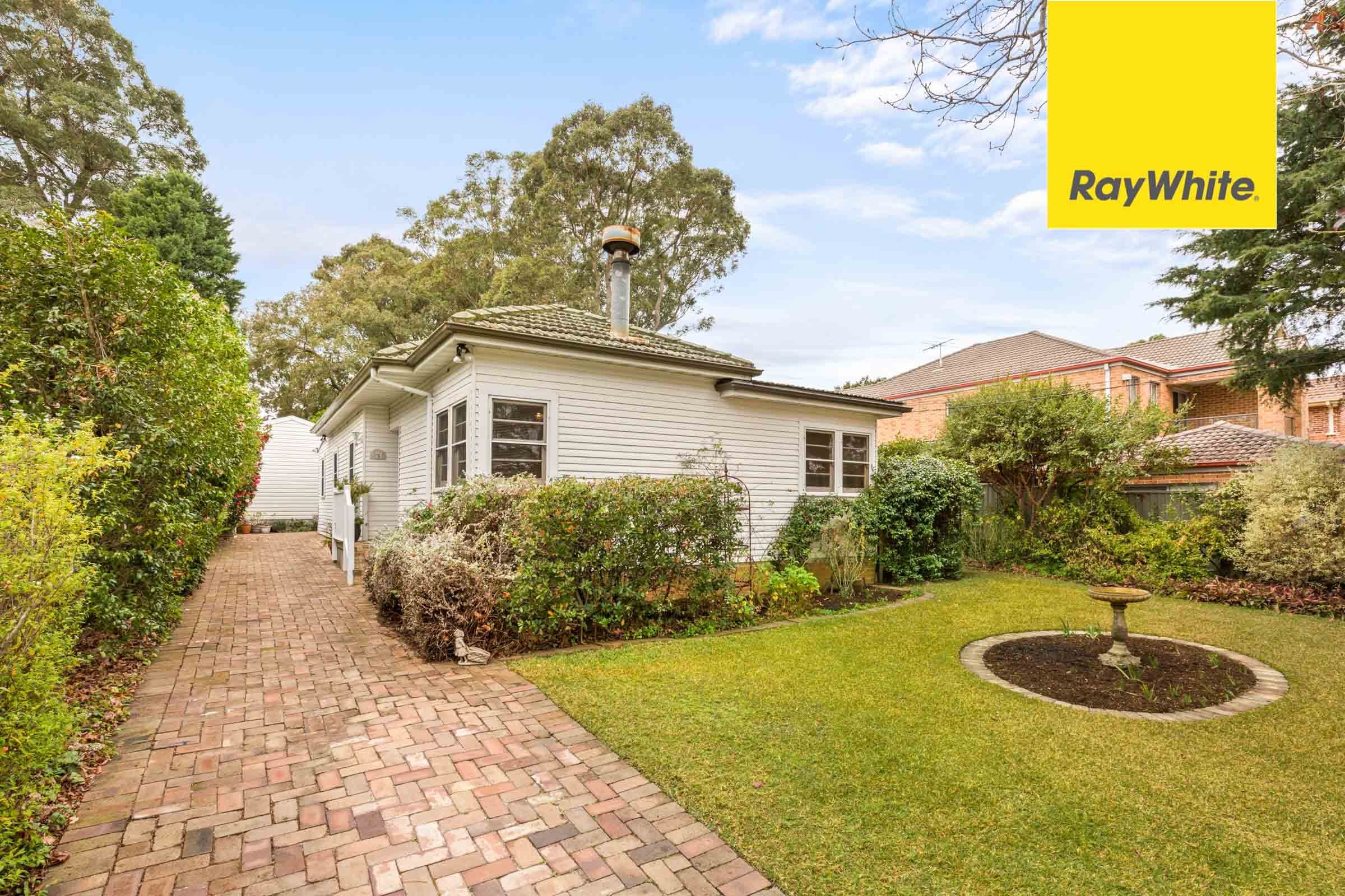 18 Downing Street, Epping - Image 1