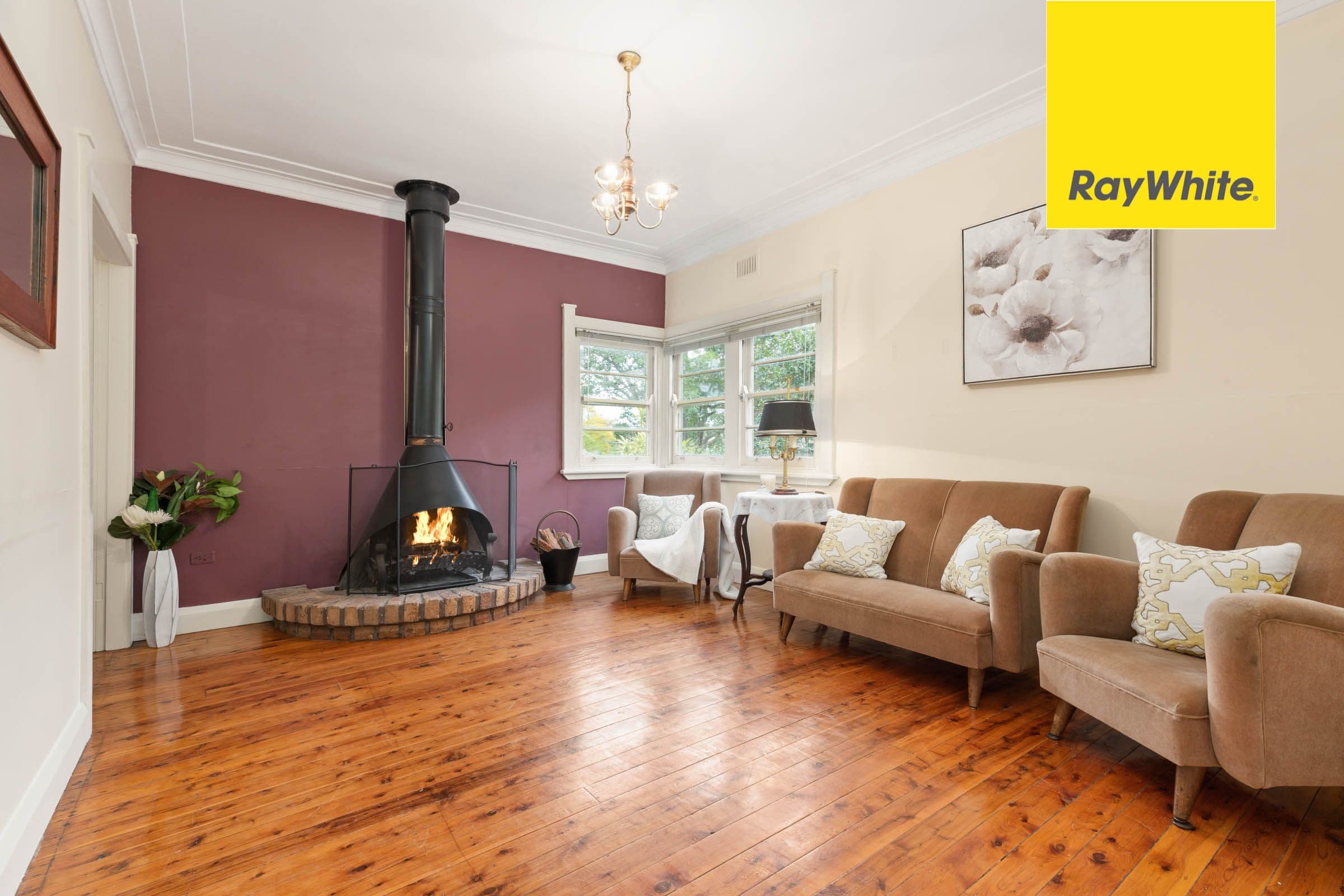 18 Downing Street, Epping - Thumbnail 2