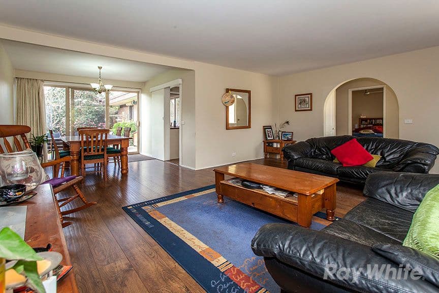 39 Torwood Avenue, Glen Waverley VIC 3150, Glen Waverley - Thumbnail 4