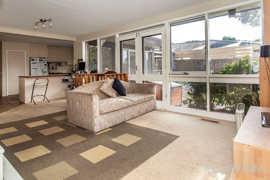 39 Torwood Avenue, Glen Waverley VIC 3150, Glen Waverley - Thumbnail 6