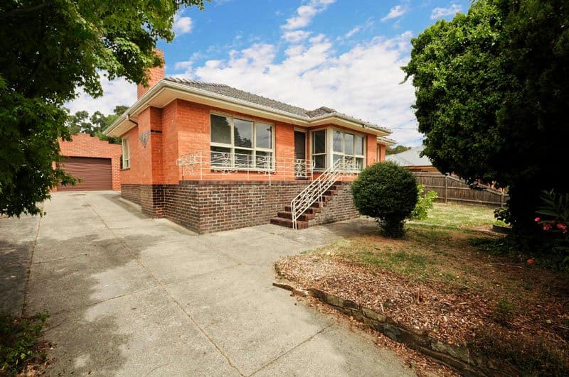 23 Rouke  Street, LILYDALE VIC 3140, Lilydale - Thumbnail 2