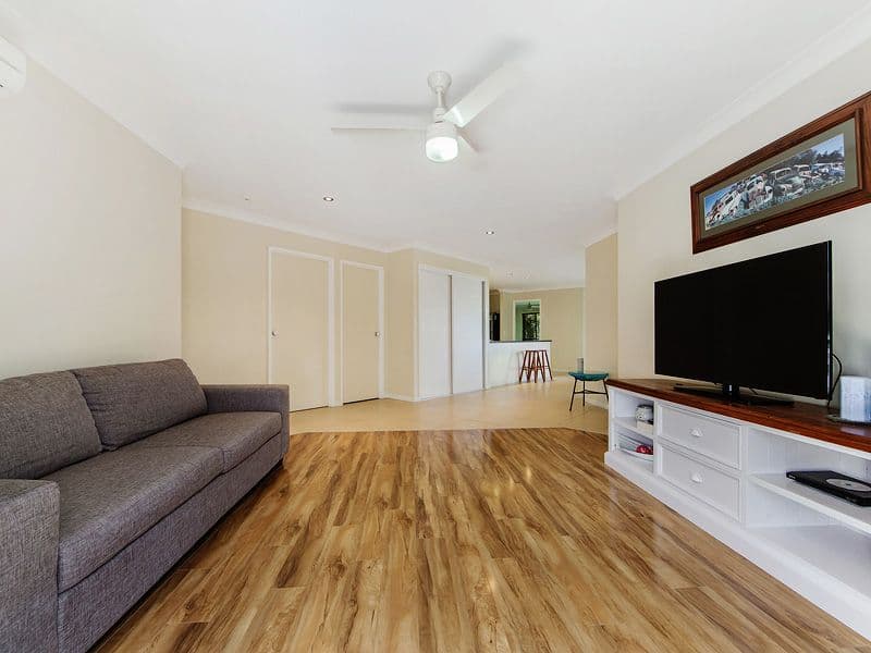 4 Candlebark Circuit, Upper Coomera QLD 4209, Upper Coomera - Thumbnail 2