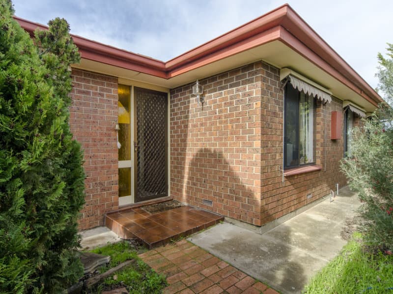 52 French Crescent, Trott Park - Image 1