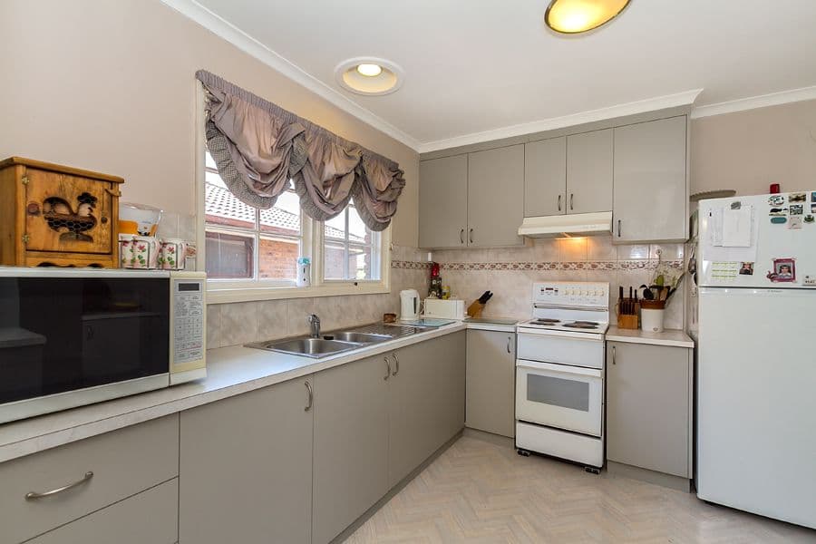 80 Station Road, MELTON SOUTH VIC 3338, Melton South - Thumbnail 2