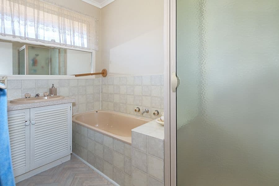 80 Station Road, MELTON SOUTH VIC 3338, Melton South - Thumbnail 8