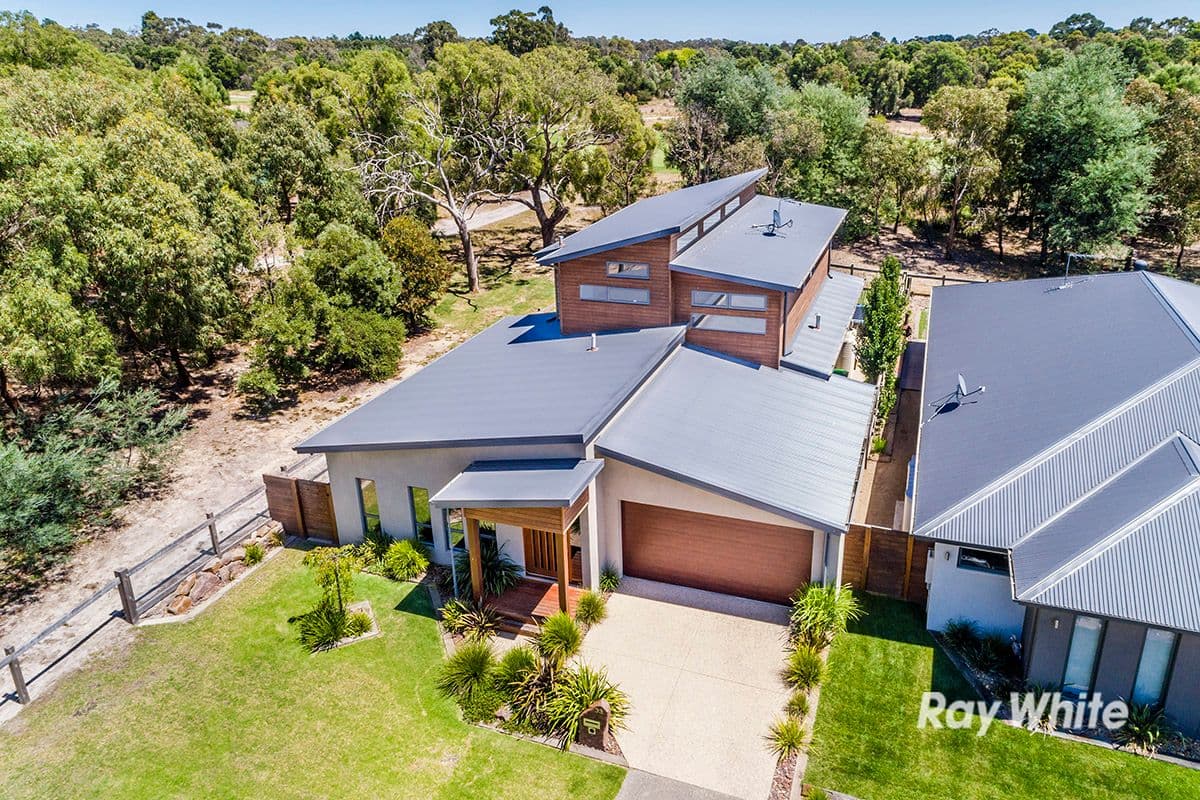 33 Limeburner Grove, Botanic Ridge VIC 3977, Botanic Ridge - Thumbnail 2