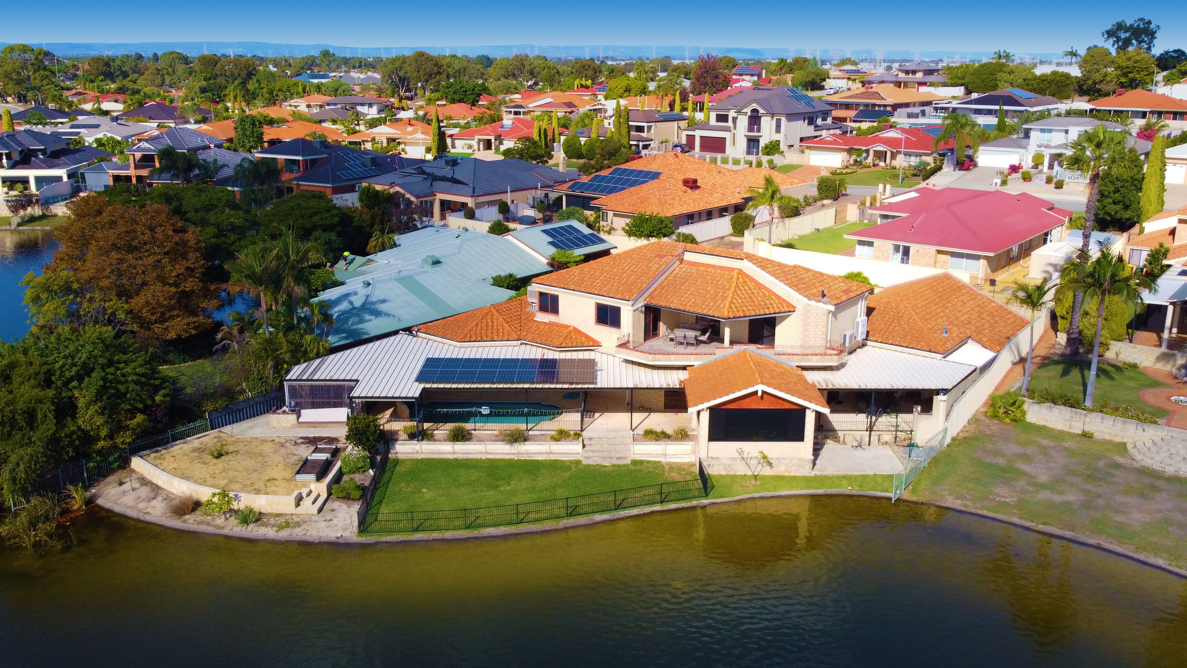 17 Alta Laguna Crescent, Ballajura WA 6066, Ballajura - Thumbnail 6