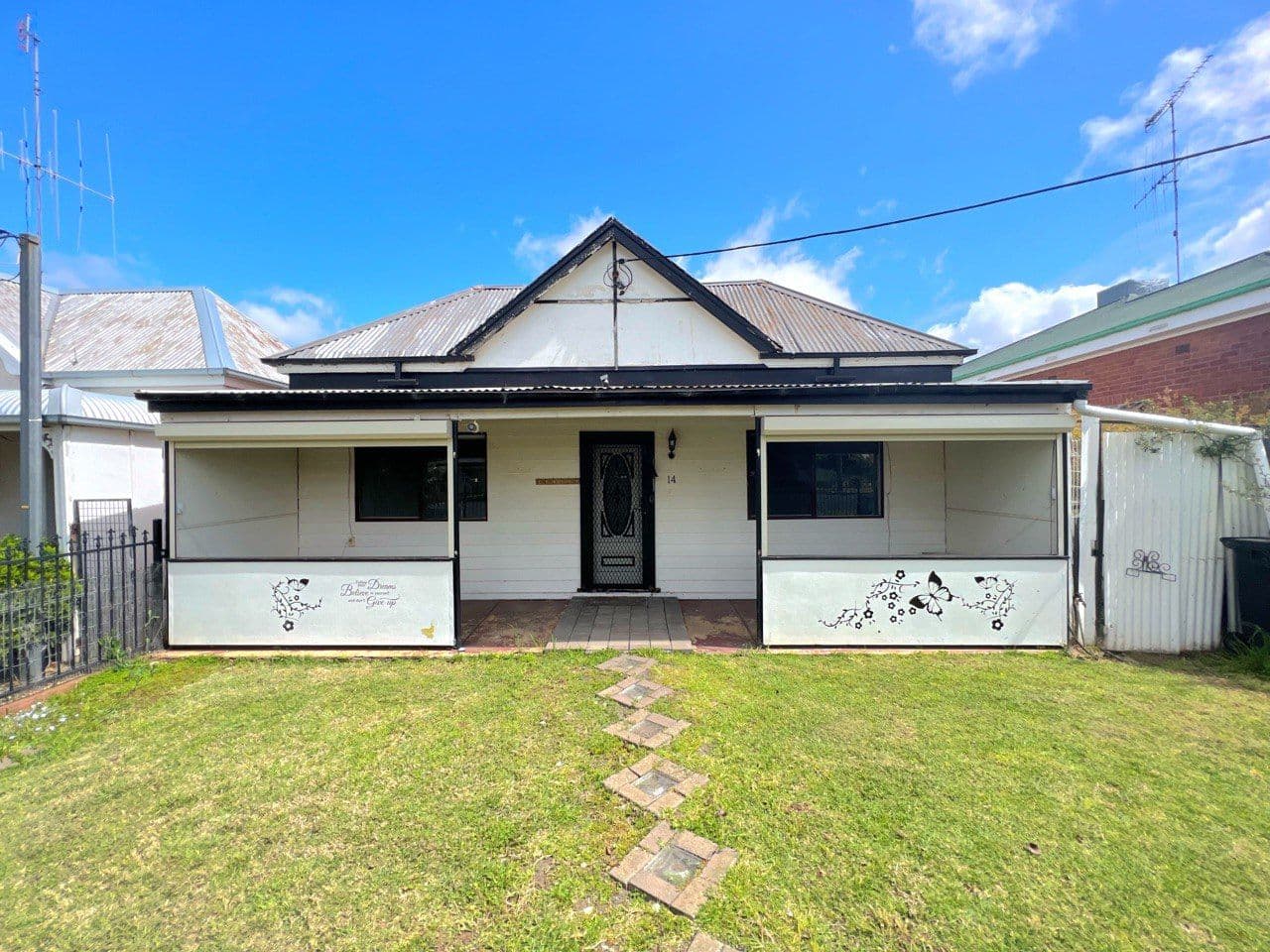14 Talbot Street, Parkes NSW 2870, Parkes - Thumbnail 2
