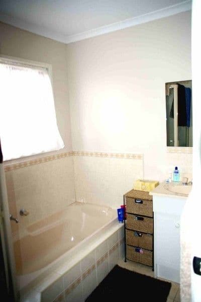 9 Scarborough Court, RENMARK SA 5341, Renmark - Thumbnail 5