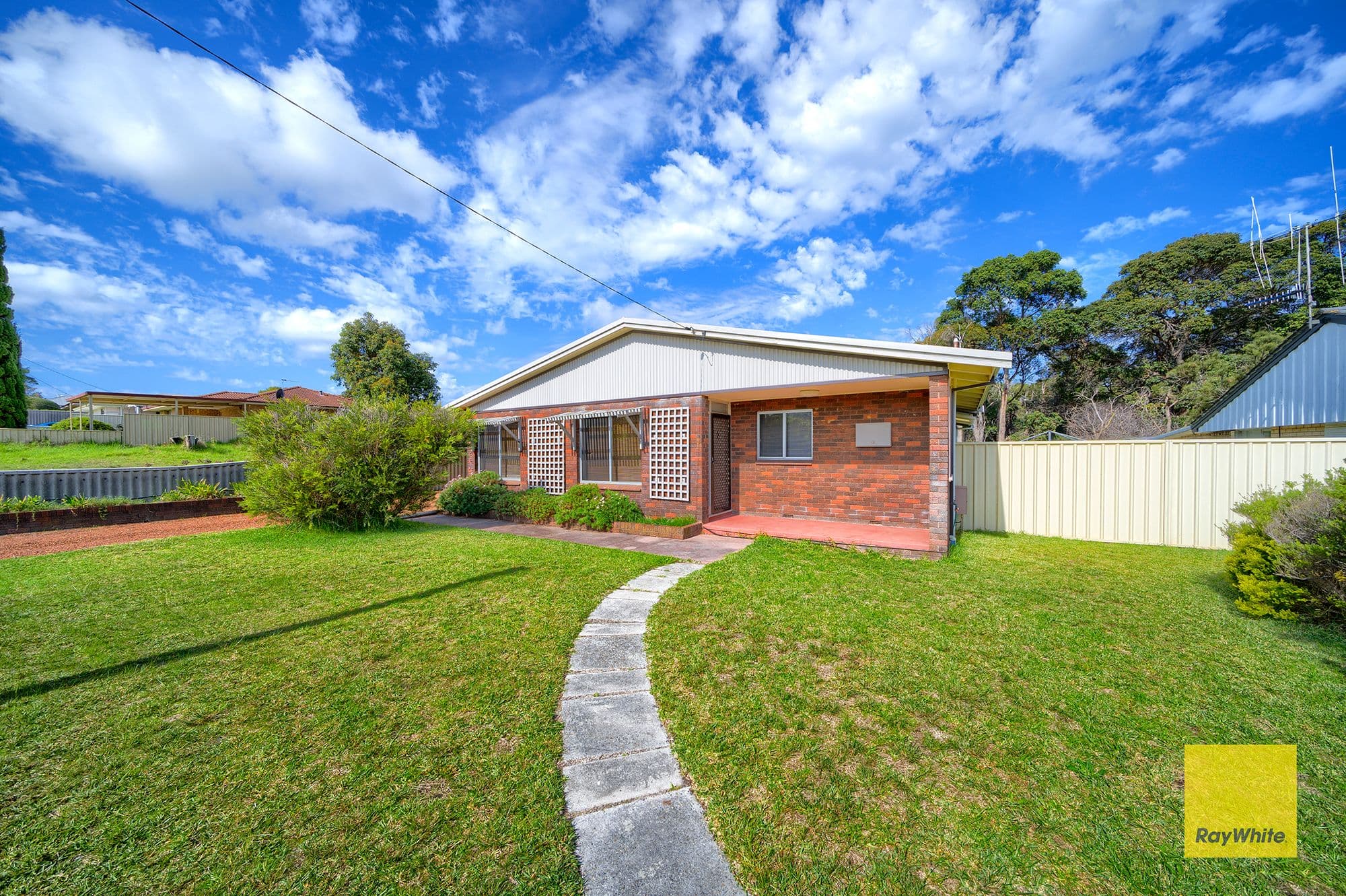 14 Leonora Street, Yakamia WA 6330, Yakamia - Image 1