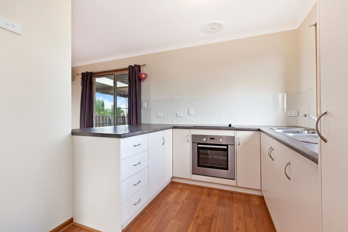 18 Heron Crescent, Thompson Beach SA 5501, Thompson Beach - Thumbnail 3