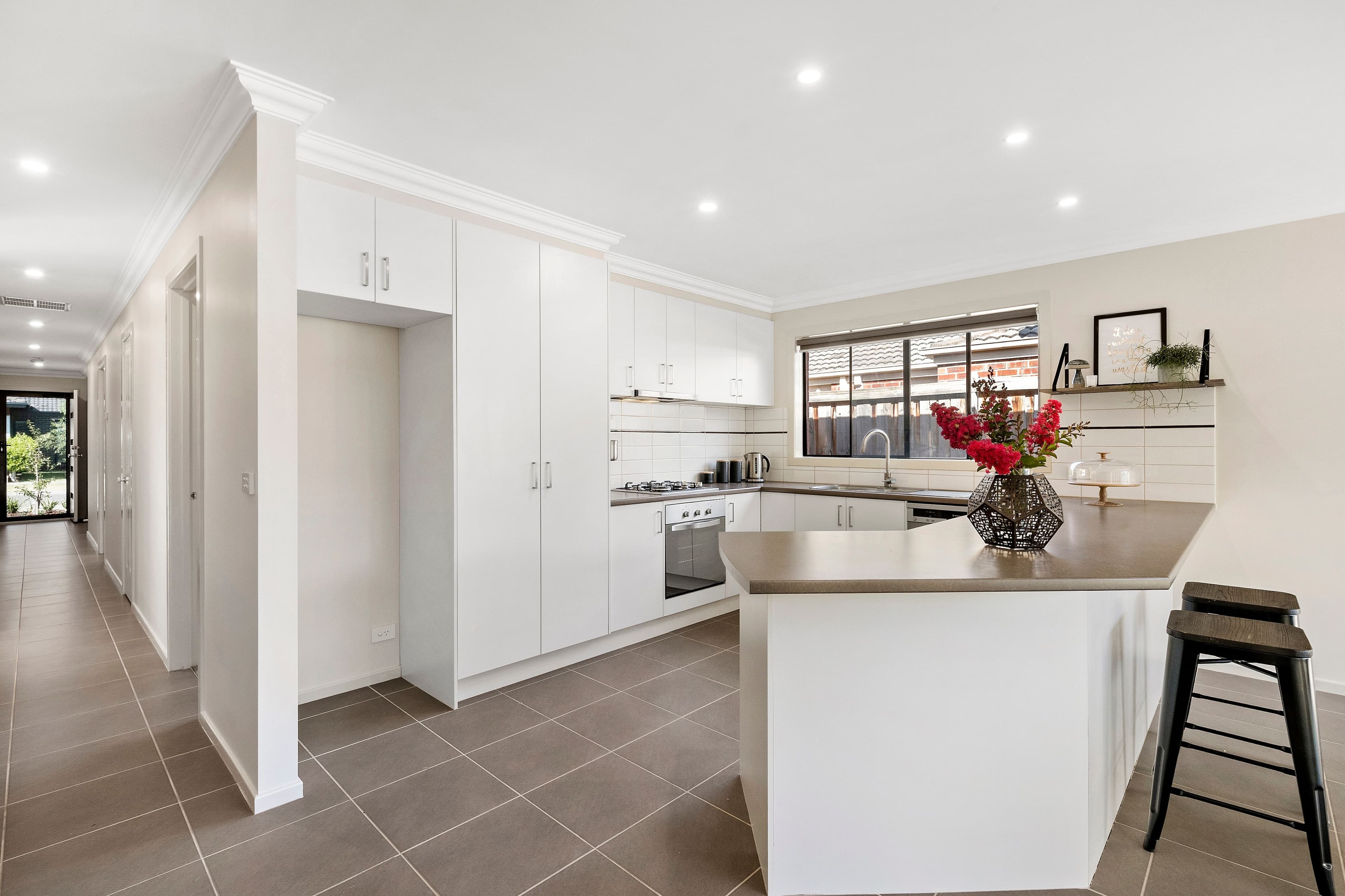 20 Gillow Grove, Doreen VIC 3754, Doreen - Thumbnail 2
