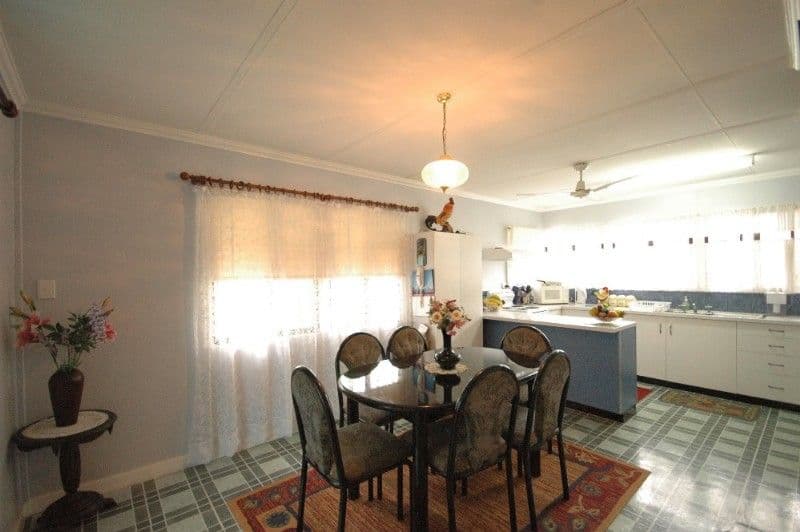 50 Hampton Street, HARRISTOWN QLD 4350, Harristown - Thumbnail 8