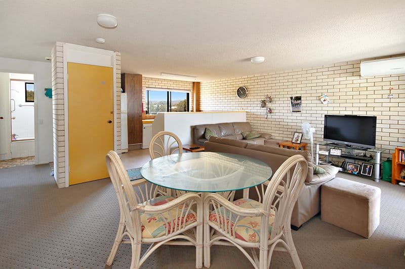 112 Alexandra Parade, ALEXANDRA HEADLAND QLD 4572, Alexandra Headland - Thumbnail 2