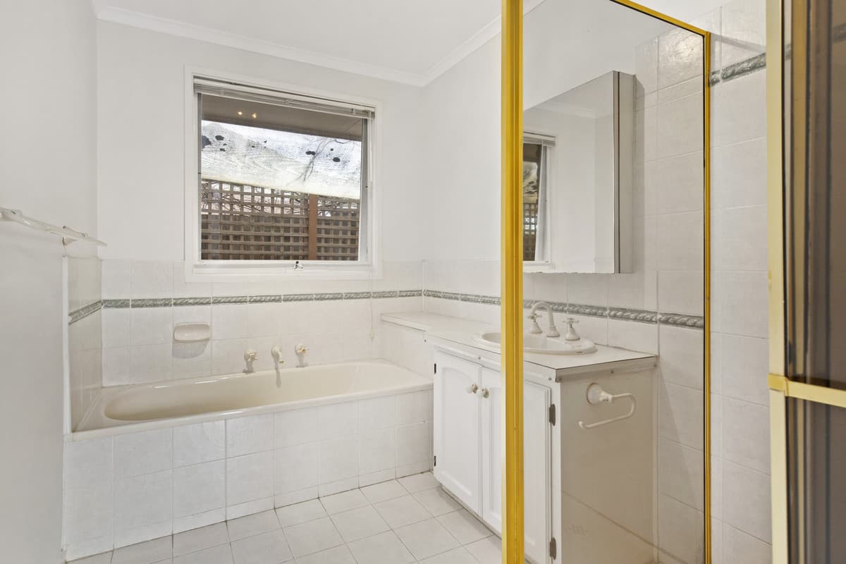 18 Warrington Avenue, Vermont South VIC 3133, Vermont South - Thumbnail 5