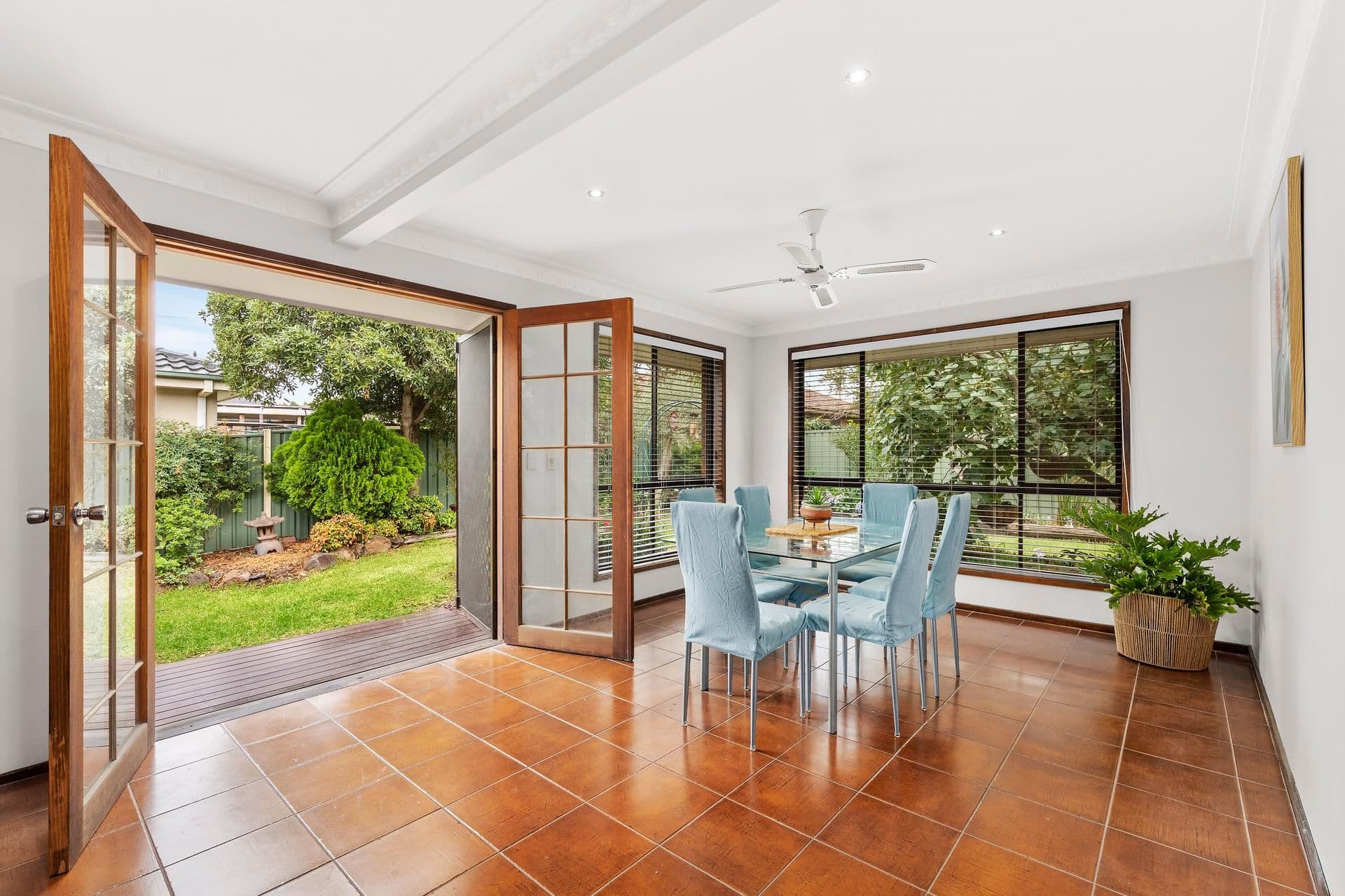 2 Obar Crescent, South Morang VIC 3752, South Morang - Thumbnail 3