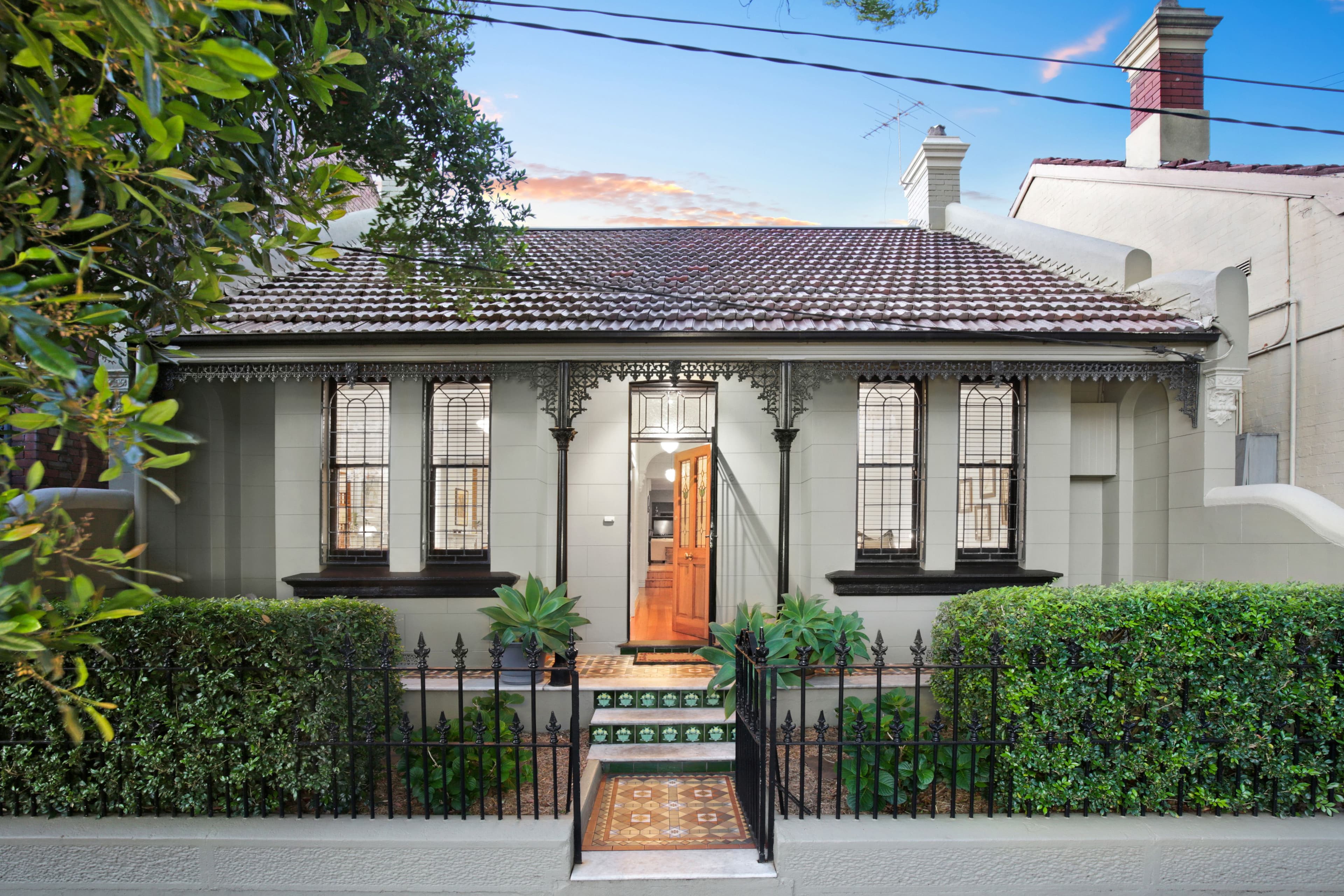 3 Pemell Street, Newtown - Image 1