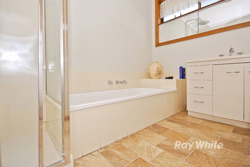 64 Grayson Drive, Scoresby VIC 3179, Scoresby - Thumbnail 6