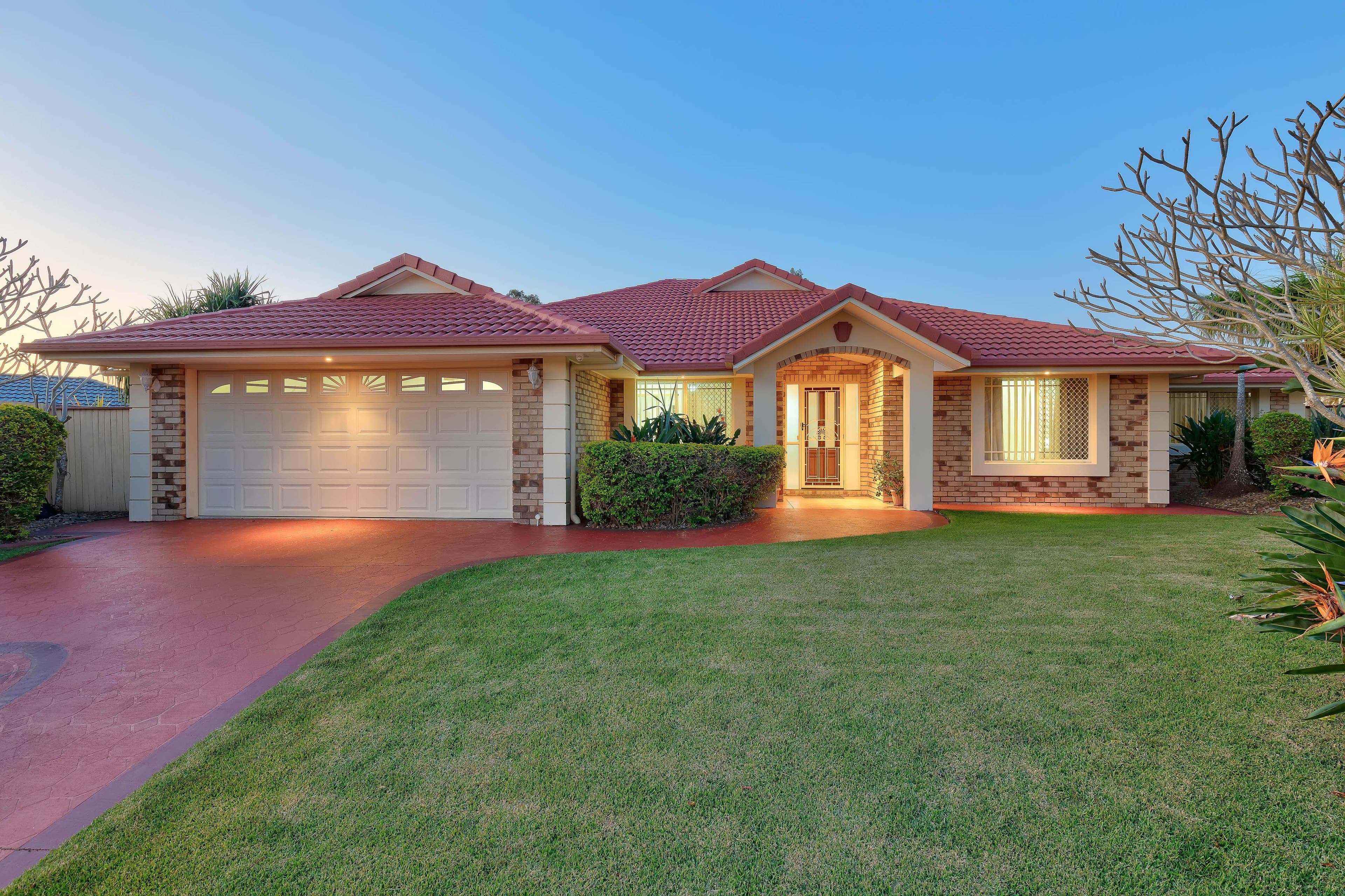 31 Barrington Place, Parkinson QLD 4115, Parkinson - Image 1