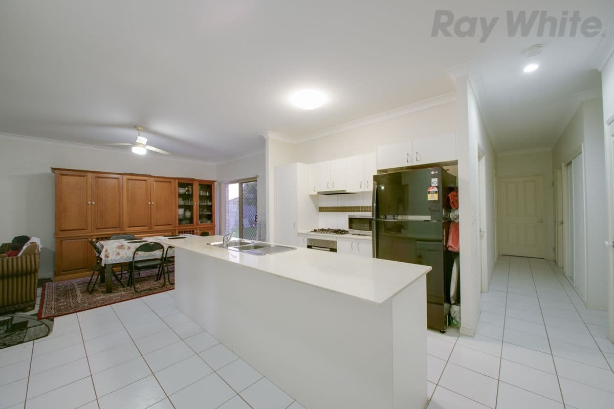 22 Reynolds Close, Redbank Plains QLD 4301, Redbank Plains - Thumbnail 2