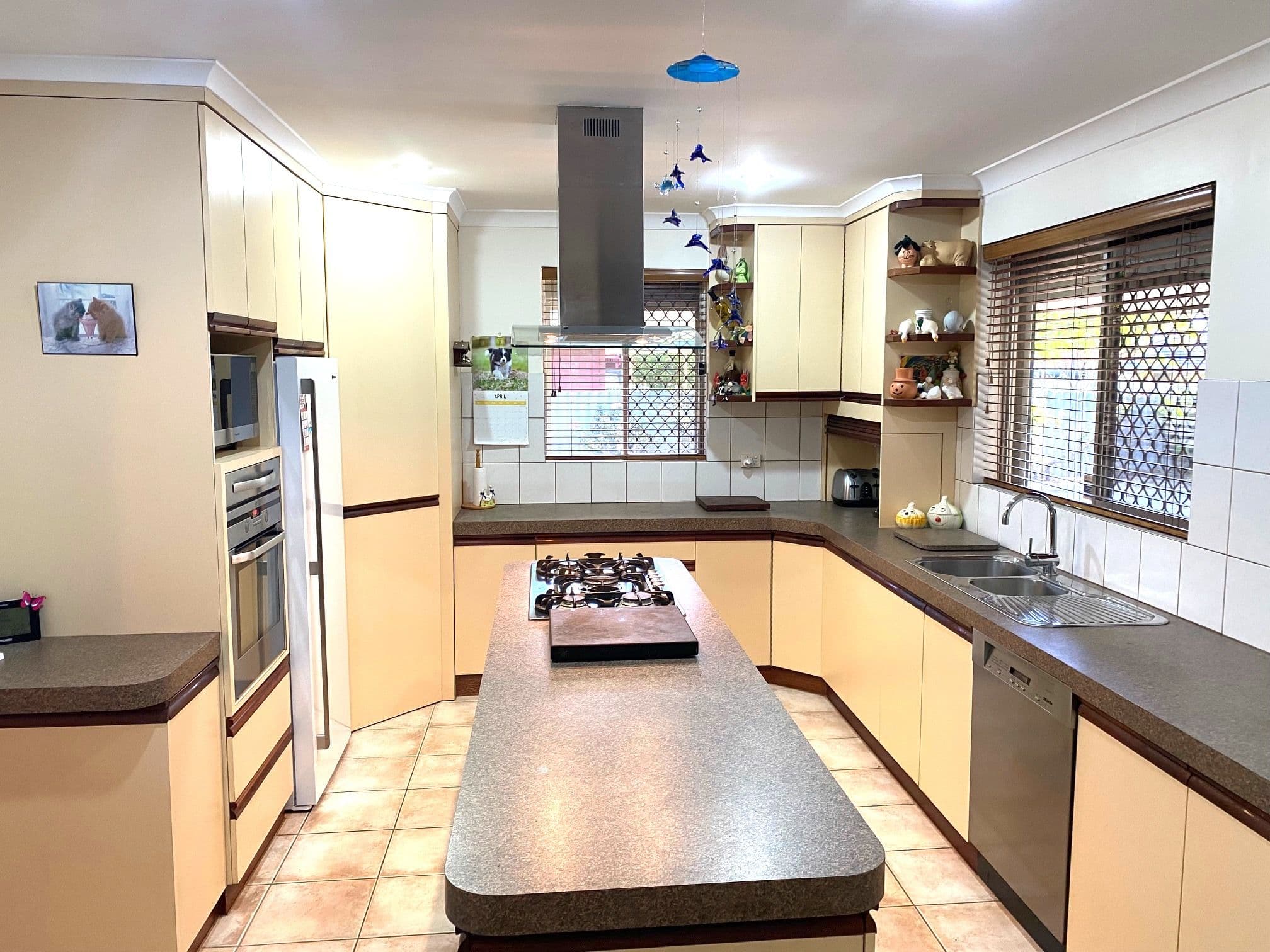 55 Cedar Way, Forrestfield WA 6058, Forrestfield - Thumbnail 2