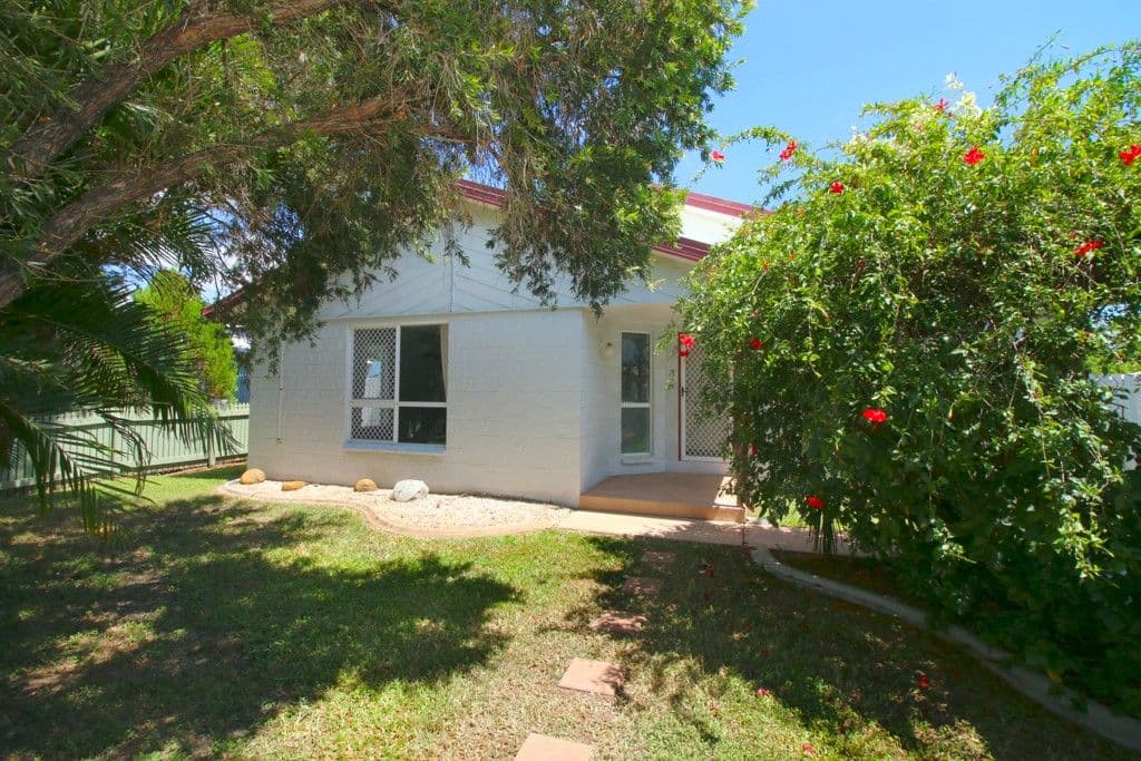 16 Thistle Court, Rasmussen QLD 4815, Rasmussen - Image 1