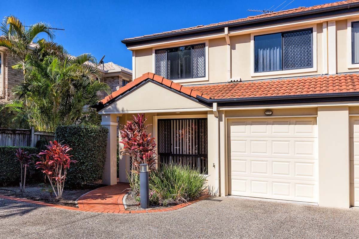 232 Arrabri Avenue, Mount Ommaney QLD 4074, Mount Ommaney - Image 1