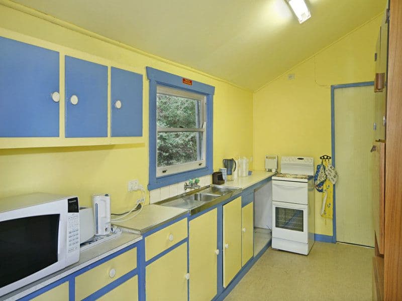 100 Heath Road, PRETTY BEACH NSW 2257, Pretty Beach - Thumbnail 8