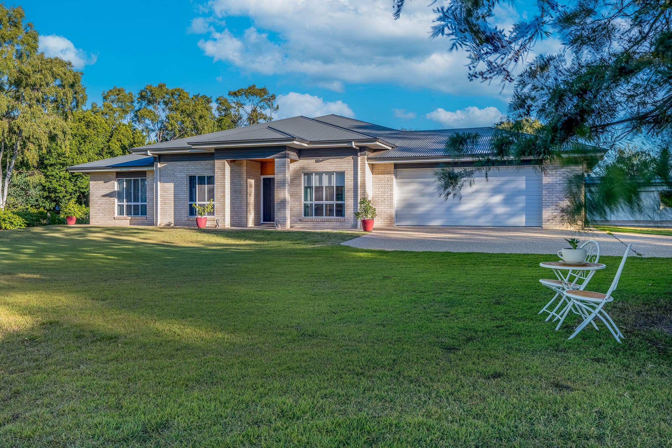 5 Cunningham Drive, Emerald QLD 4720, Emerald - Thumbnail 2