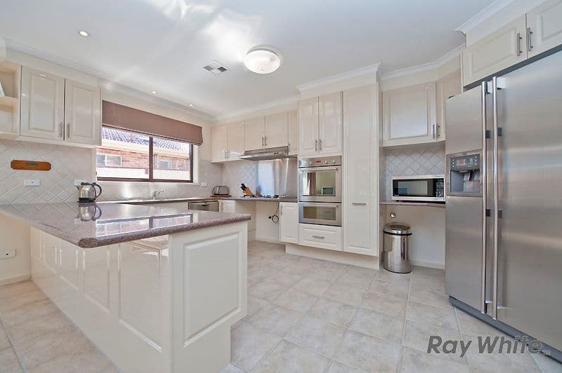 20 Parkview Crescent, JERRABOMBERRA NSW 2619, Jerrabomberra - Thumbnail 6