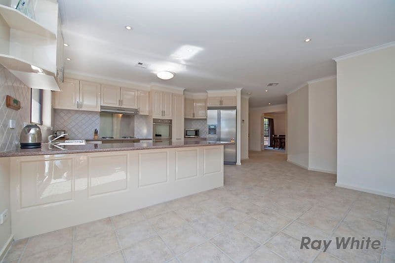 20 Parkview Crescent, JERRABOMBERRA NSW 2619, Jerrabomberra - Thumbnail 8