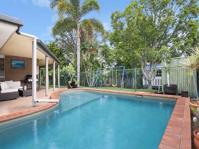 16 Hinchcliffe Street, Tanah Merah QLD 4128, Tanah Merah - Thumbnail 2