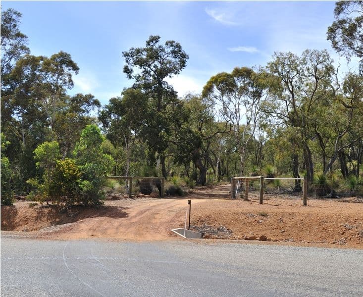 66 Sandalford Drive, CHITTERING WA 6084, Chittering - Thumbnail 3