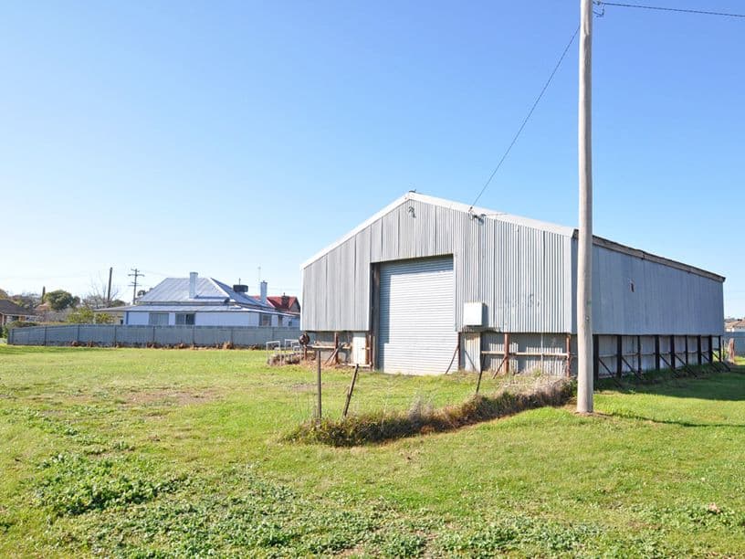 76 Regent Street, Junee NSW 2663, Junee - Thumbnail 4