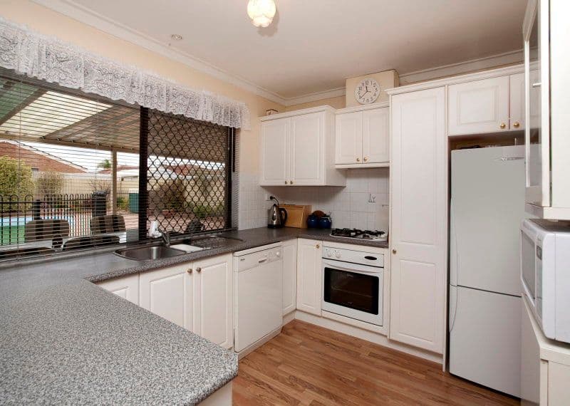 29 Strutt Way, NORANDA WA 6062, Noranda - Thumbnail 6