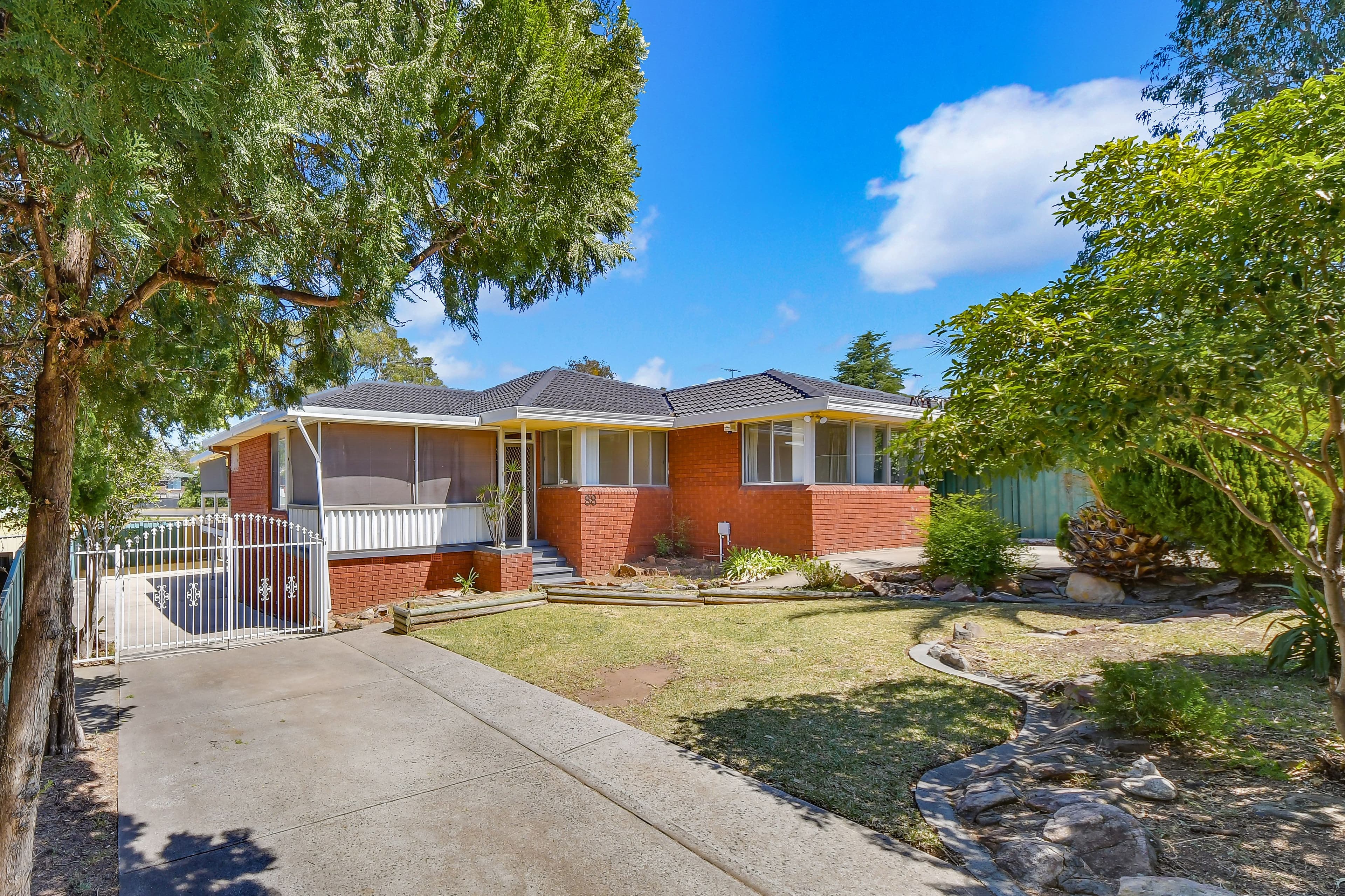 88 Macquarie Avenue, Campbelltown - Image 1