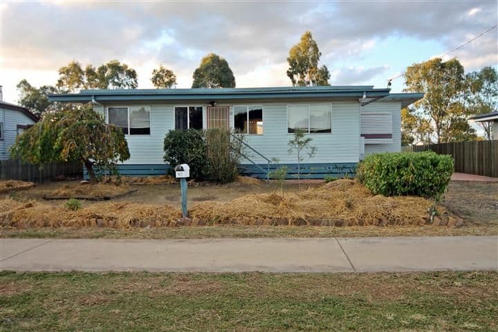 15 Wyley Street, DALBY QLD 4405, Dalby - Image 1