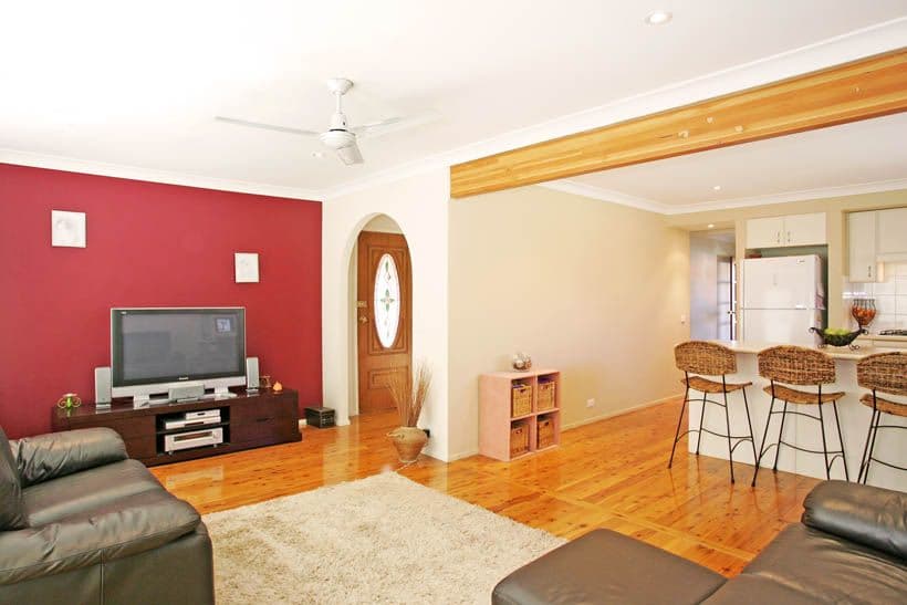 25 Sierra Avenue, BATEAU BAY NSW 2261, Bateau Bay - Thumbnail 3