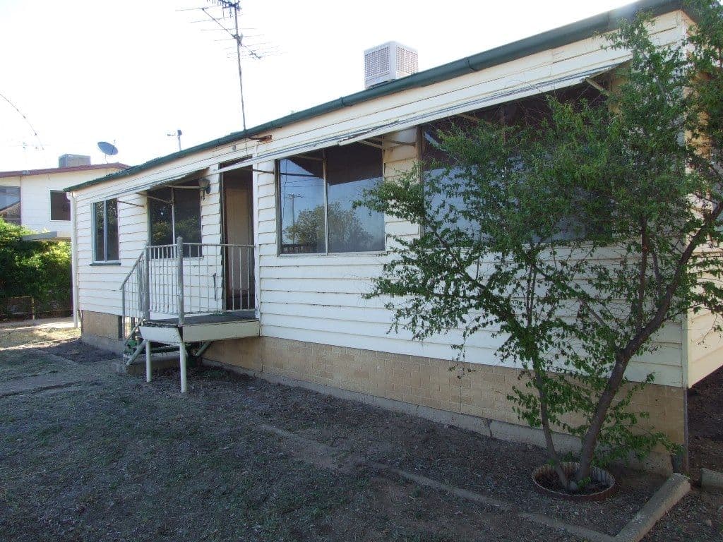 177 Emu Street, LONGREACH QLD 4730, Longreach - Image 1