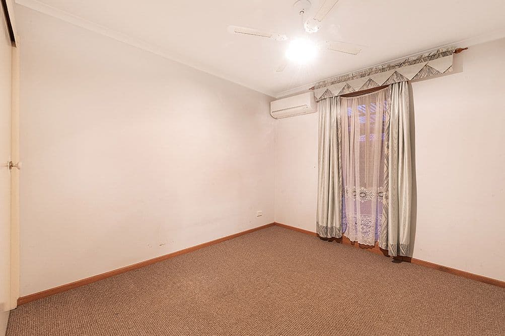 2 Annand Close, Cranbourne West VIC 3977, Cranbourne West - Thumbnail 7