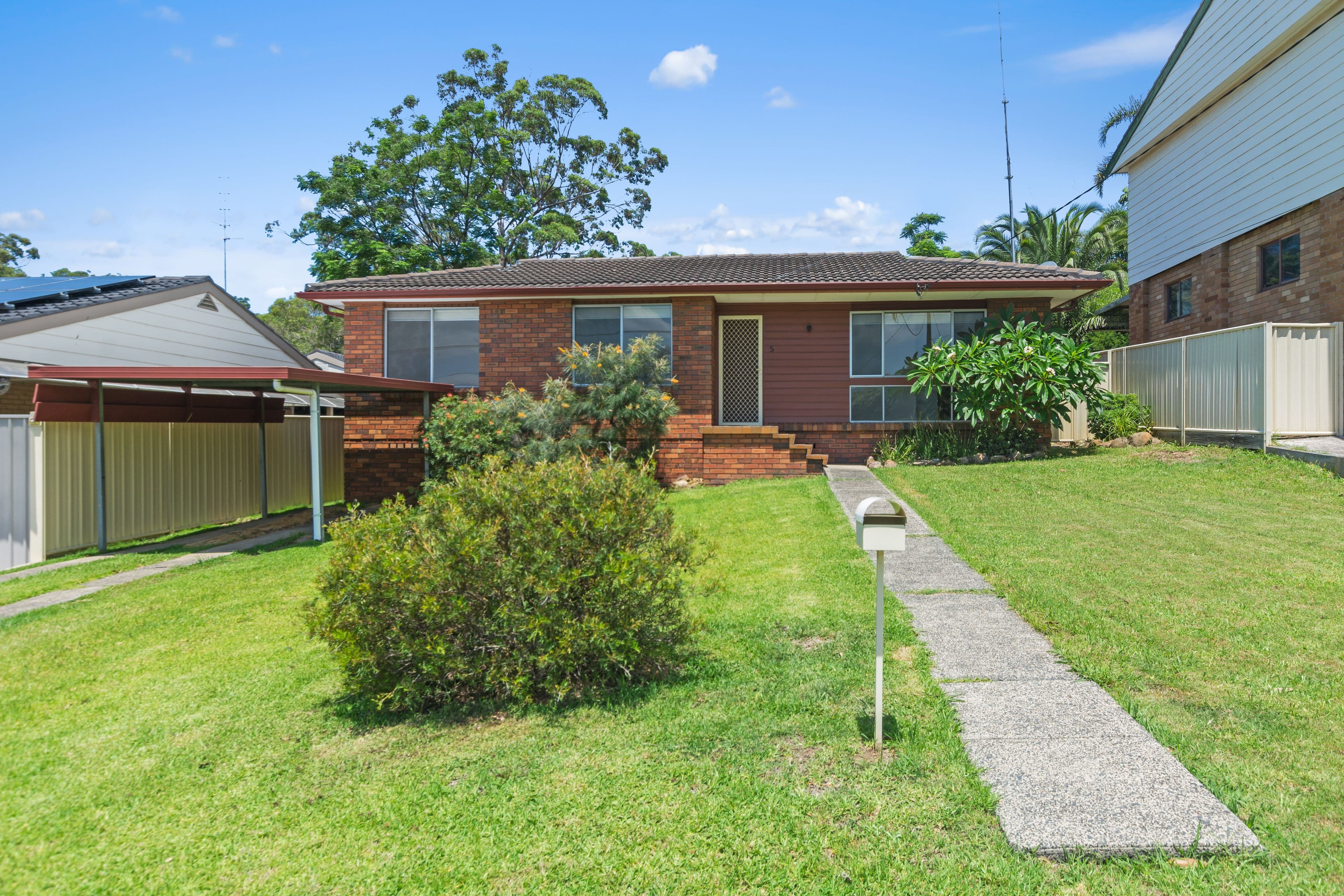 5 Gentles Avenue, Dapto NSW 2530, Dapto - Image 1