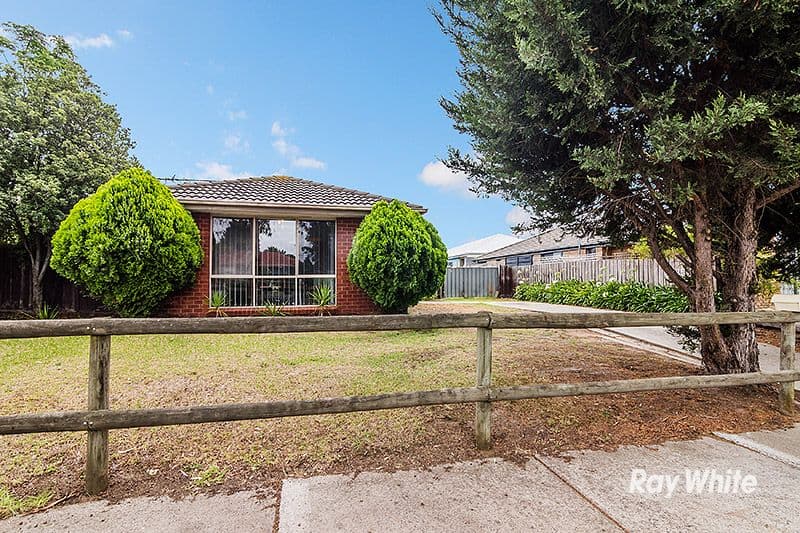 135 Monahans Road, Cranbourne West VIC 3977, Cranbourne West - Image 1