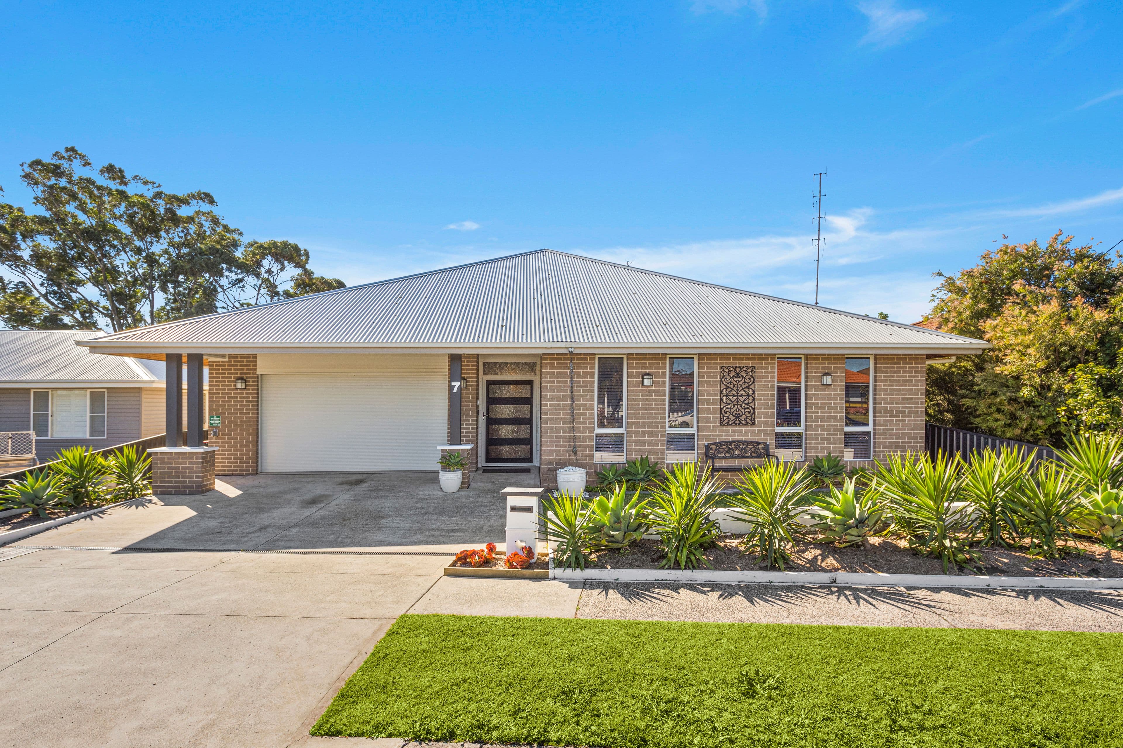 7 Leawarra Avenue, Warilla NSW 2528, Warilla - Image 1