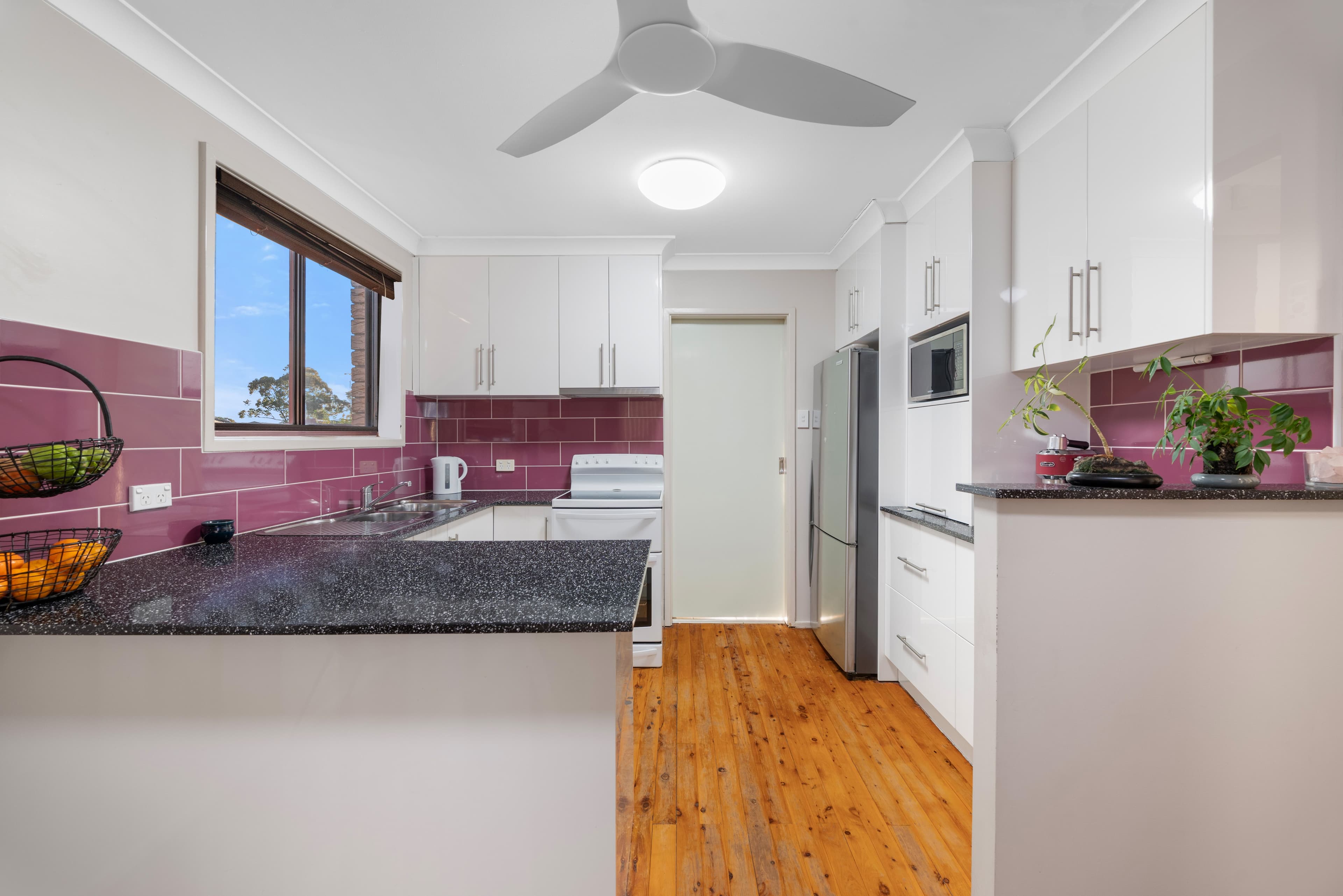 4 Stubbs Place, Ingleburn NSW 2565, Ingleburn - Thumbnail 3