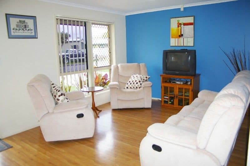 5 Aberfoyle Drive, DECEPTION BAY QLD 4508, Deception Bay - Thumbnail 2