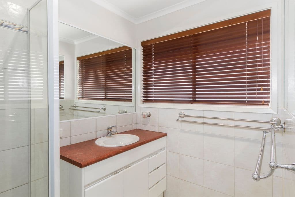 8 Elsie Street, Banora Point - Thumbnail 7